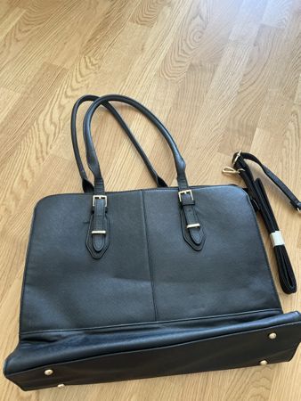 Schicke Business-Tasche / Laptoptasche, schwarz, neuwertig!
