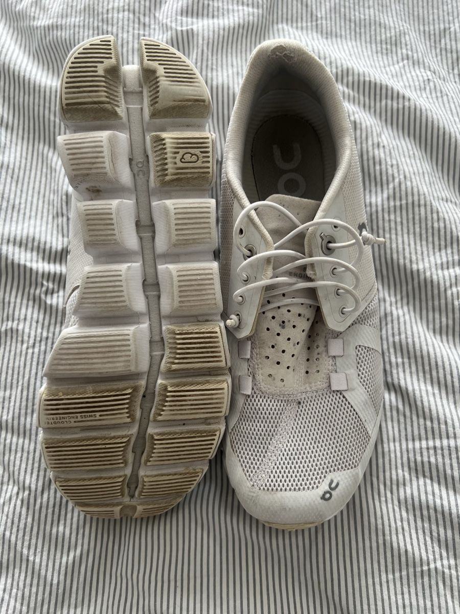 On Scarpe da donna: On Cloud Schuh – Usato da Domat/Ems venduto da relijala 1