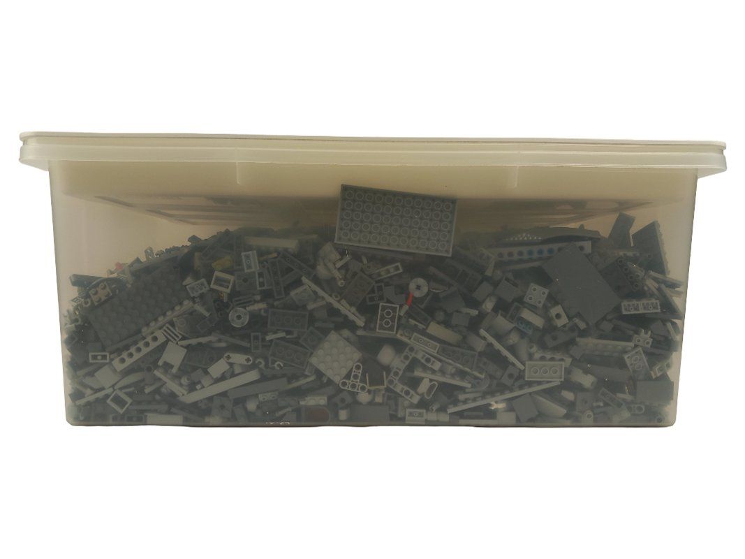 Lego Kit di costruzioni: LEGO Steine Grau 7.781kg – Usato da Hünenberg venduto da Restwert_Zug 2