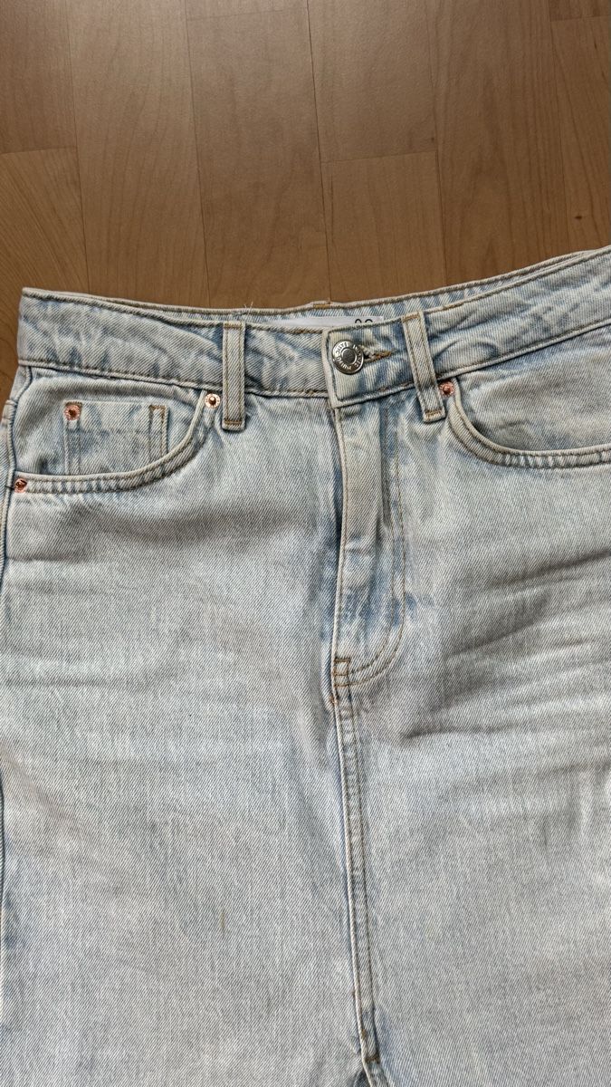 Stradivarius Gonne: Stradivarius Jeansrock mit Schlitz, Grösse 32 – Usato da Kreuzlingen venduto da EmineColak 1