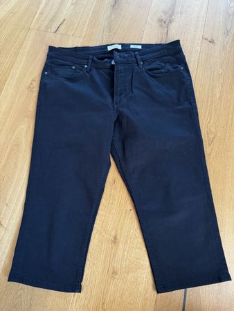 s.Oliver Capri Hose Betsy Slim Fit Grösse W44