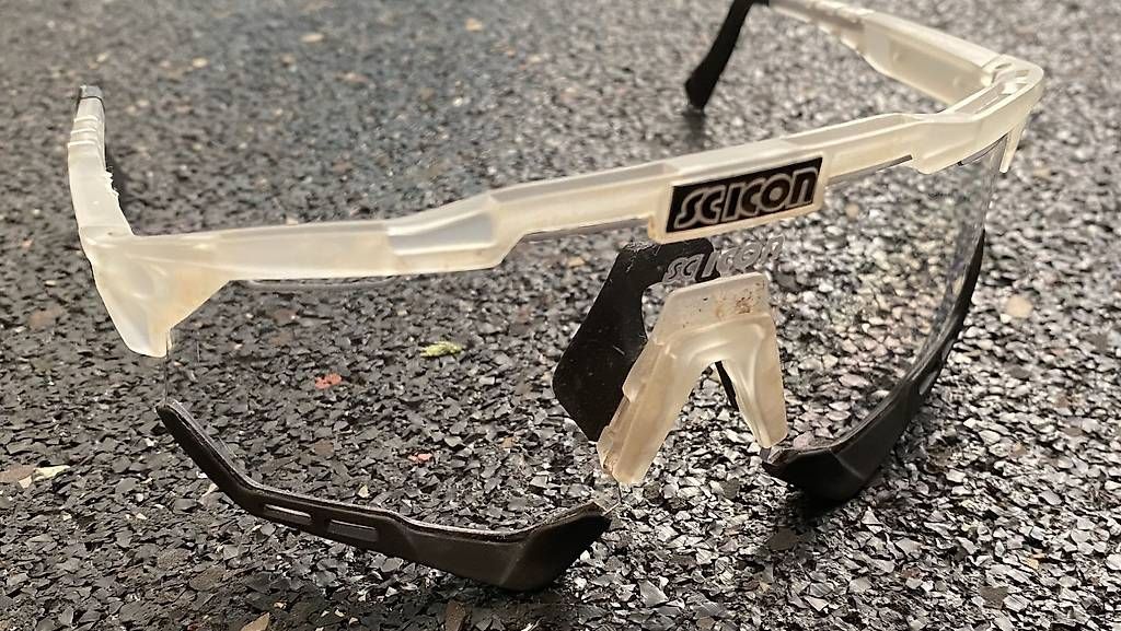 Lunettes & Verres: MTB Sonnenbrille – D'occasion à Basel par Huuii