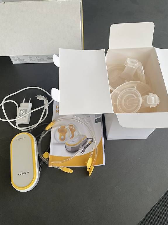 Medela Accessori per l’allattamento: Medela Milchpumpe Freestyle – Usato da Affoltern am Albis venduto da faebu_7 1