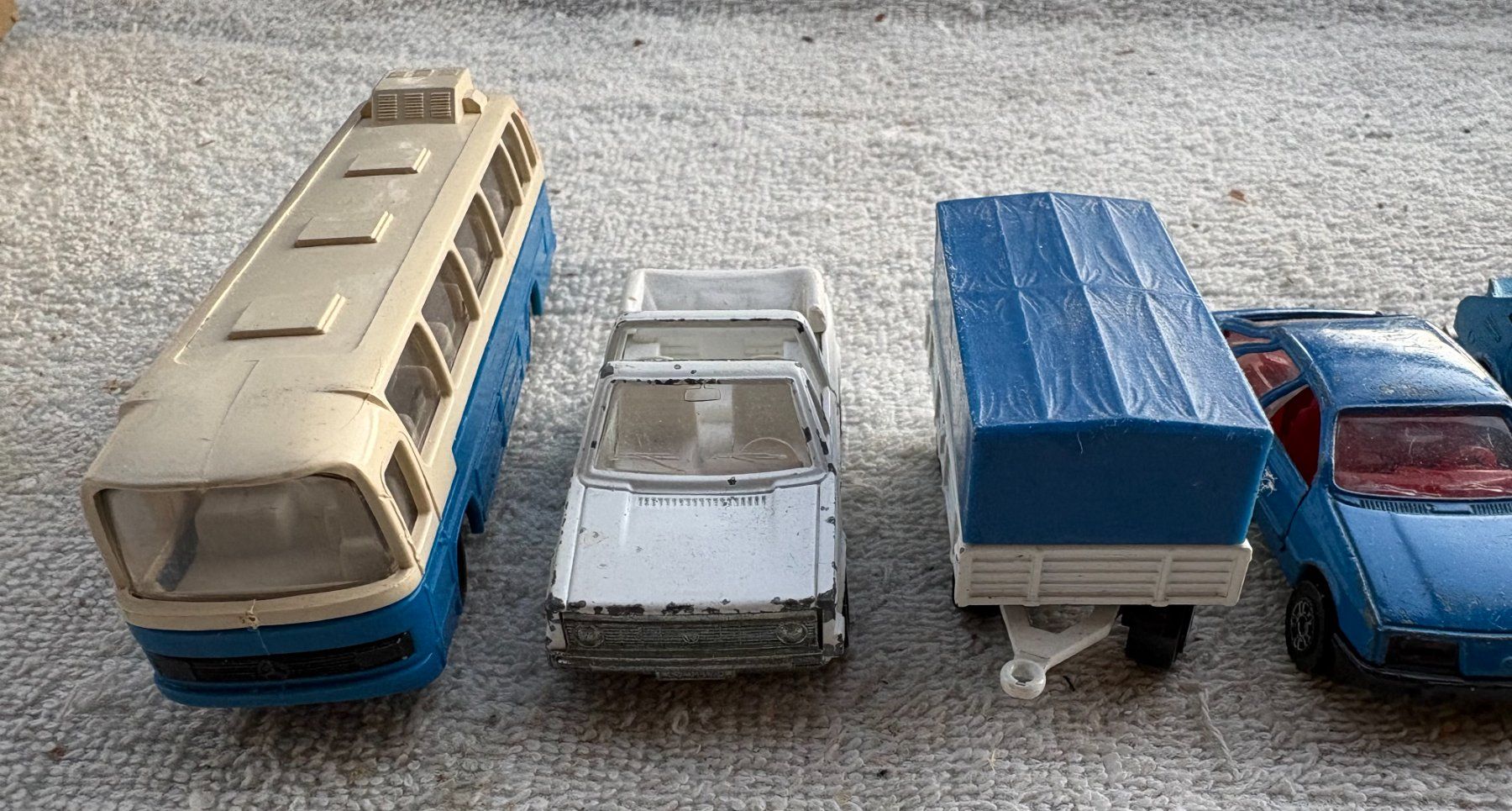 Modellini d'auto: VINTAGE LOT AUTOS – Usato da Ostermundigen venduto da crazy-horse-1840 3