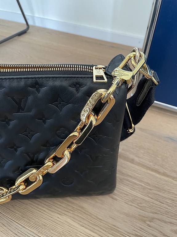 Borse da donna: Louis Vuitton Coussin MM Noir  – Usato da Unterägeri venduto da mar_96hk 4