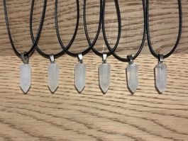 6x Rosenquarz Anhänger - Bergkristall mit Lederband Kette