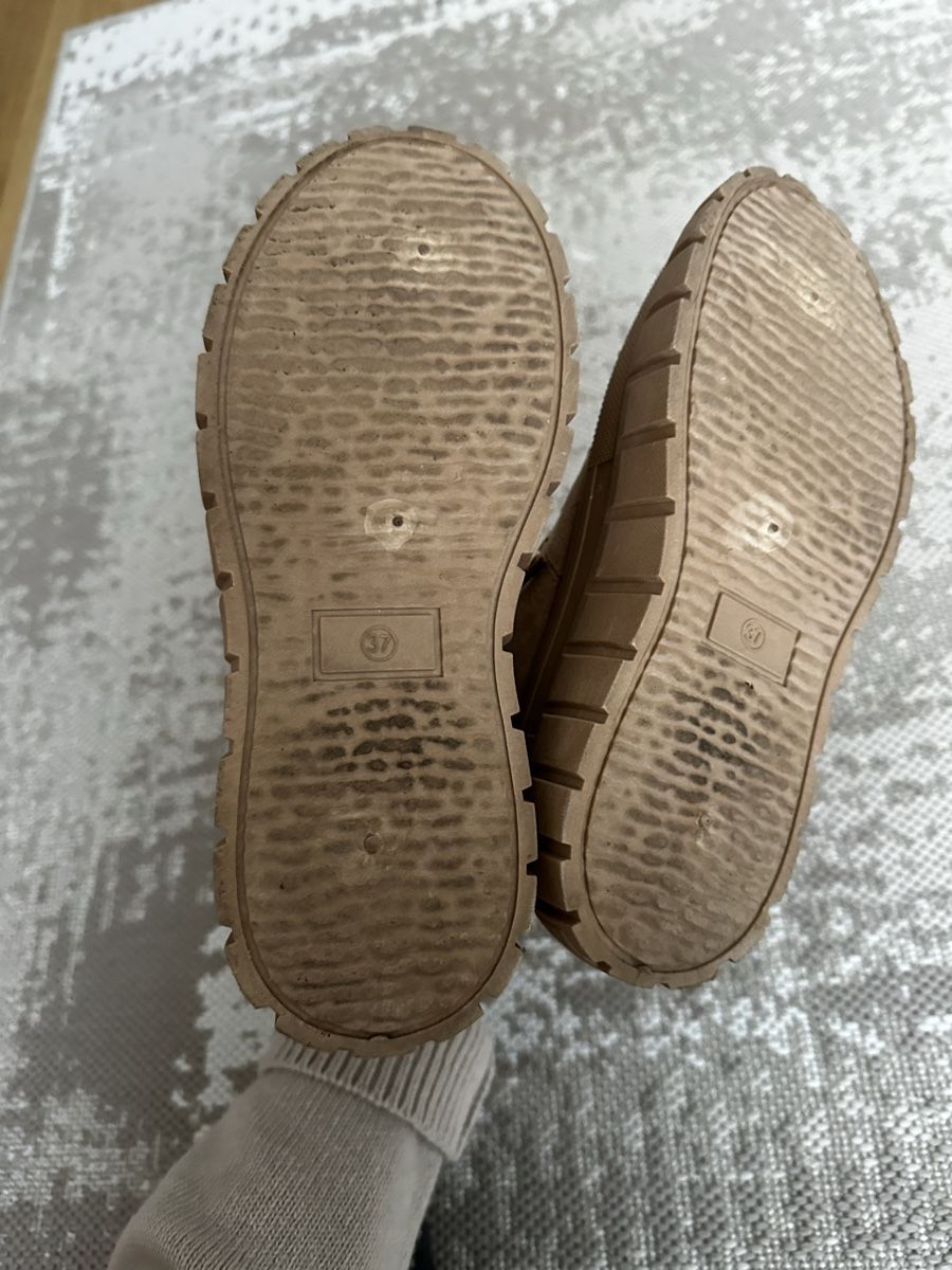 Damenschuhe: Bottes beige 37 – Gebraucht aus La Croix (Lutry) von secondhandZara 4