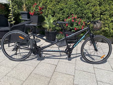 Tandem 