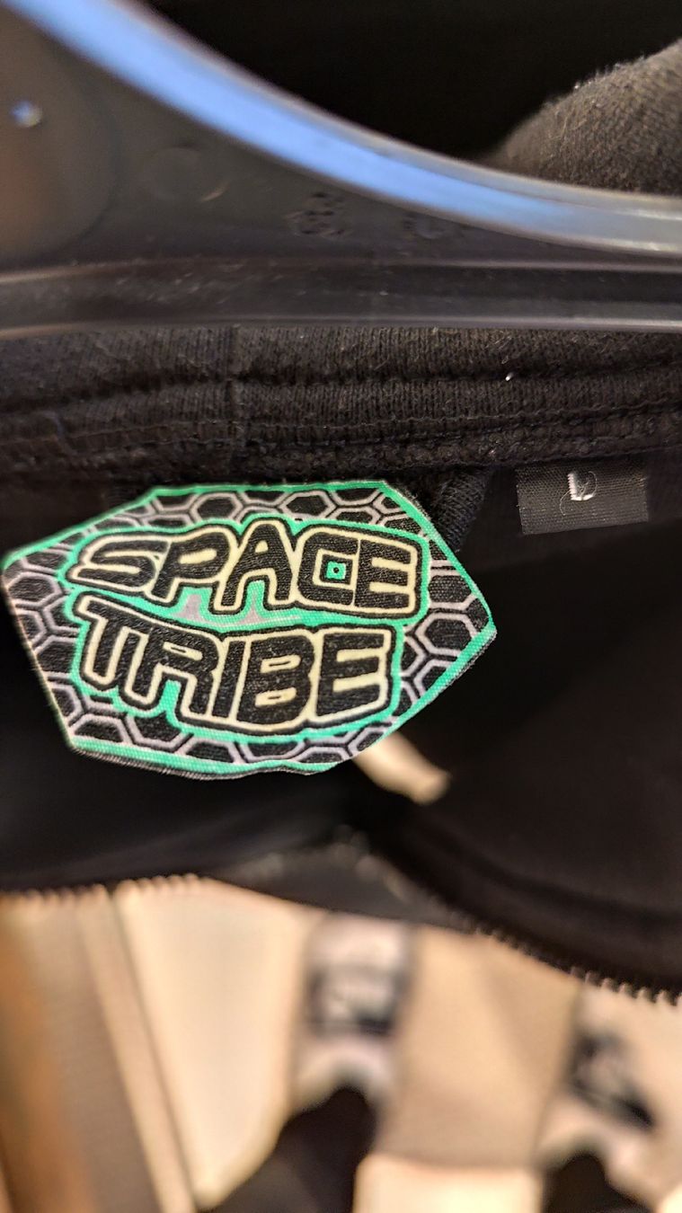 Maglioni & Felpe: Space Tribe Hoodie M – Nuovo (secondo la descrizione) da Ruggell venduto da Martefilm 4