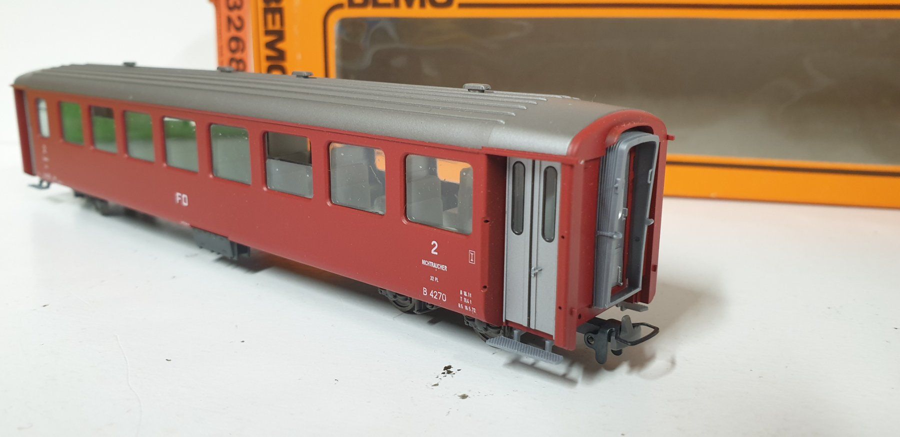 Bemo Modellini di ferrovie: Bemo FO Personenwagen 3268 – Usato da Geroldswil venduto da TopTrain54 4