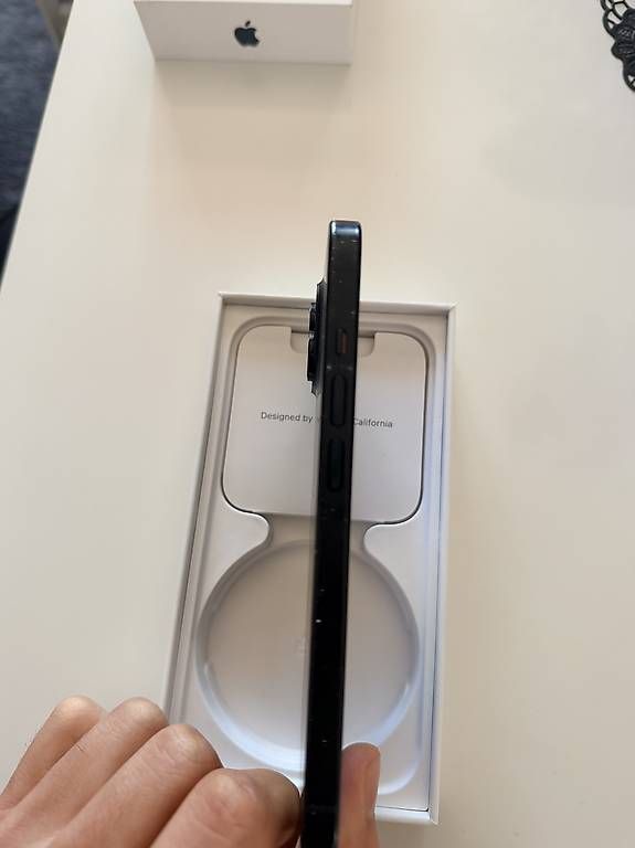 Telefoni cellulari / Smartphones: iPhone 15 Black 128GB  – Usato da Agno venduto da bri_z5fj 2