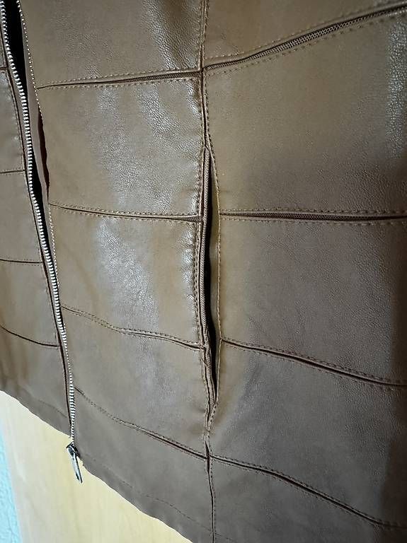 Jacken: Damen-(Imitat)-Lederjacke – Gebraucht aus Turbenthal von dfi_7hqk 3