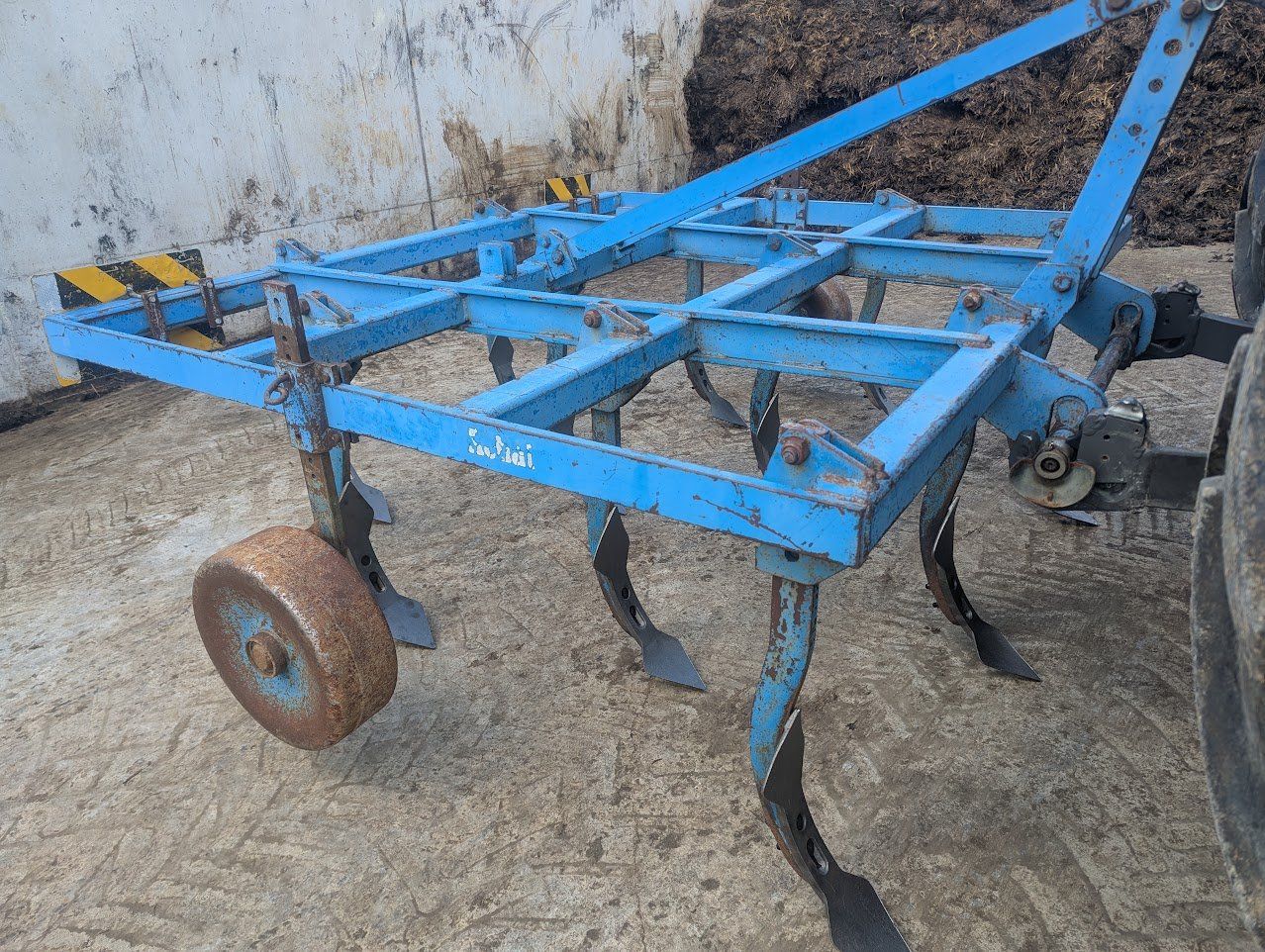 Lemken Tutte le macchine: Grubber Lemken Achat – Usato da Merishausen venduto da happyfarmer 2