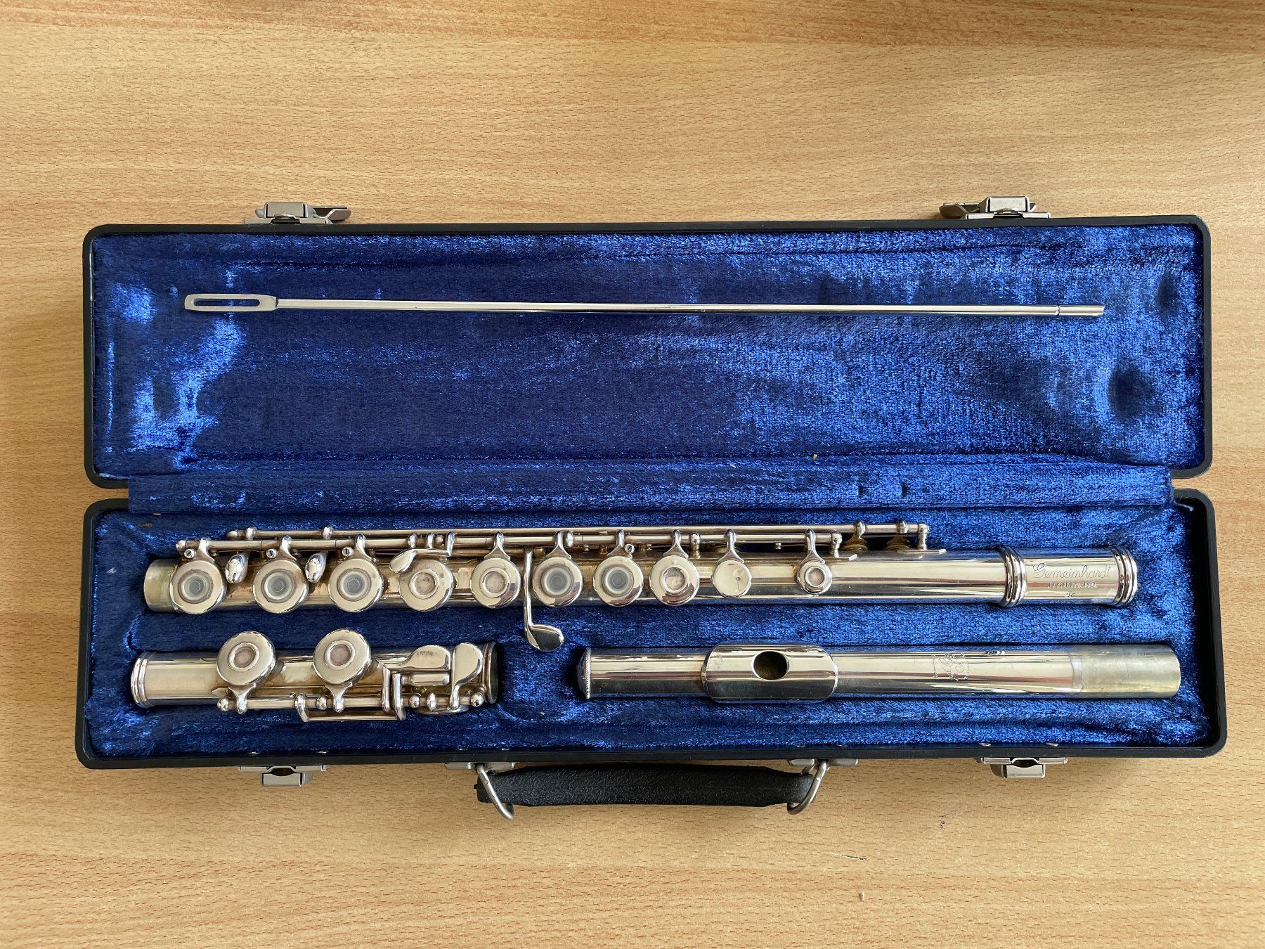 Strumenti musicali: Flûte traversière / Querflöte – Usato da Genève venduto da Goupiole 1