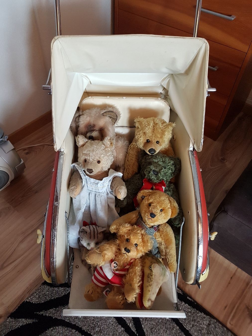 Wisa Gloria Carrozzine: Kinderwagen – Usato da Arni AG venduto da waetterhaex 2