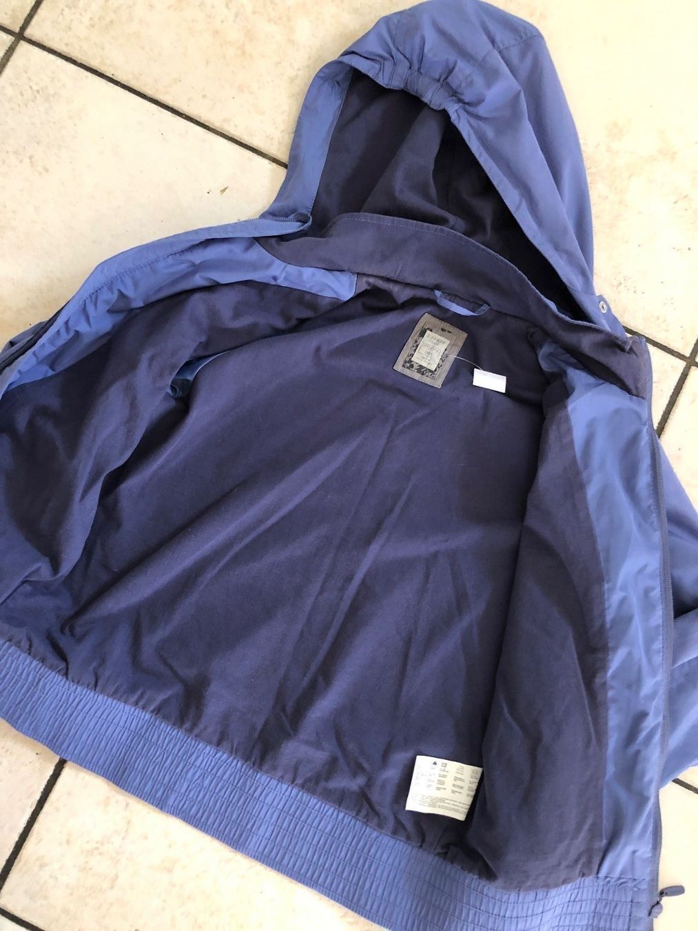 Esprit Giacche & Cappotti: Leichte Esprit Jacke Gr.140/146 – Usato da Obergerlafingen venduto da cabo4 3