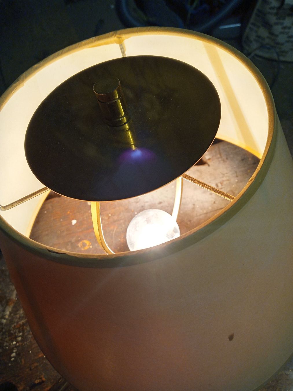 Lampade: 2 Wandlampe aus Messing – Usato da Prez-vers-Siviriez venduto da Monija70 1