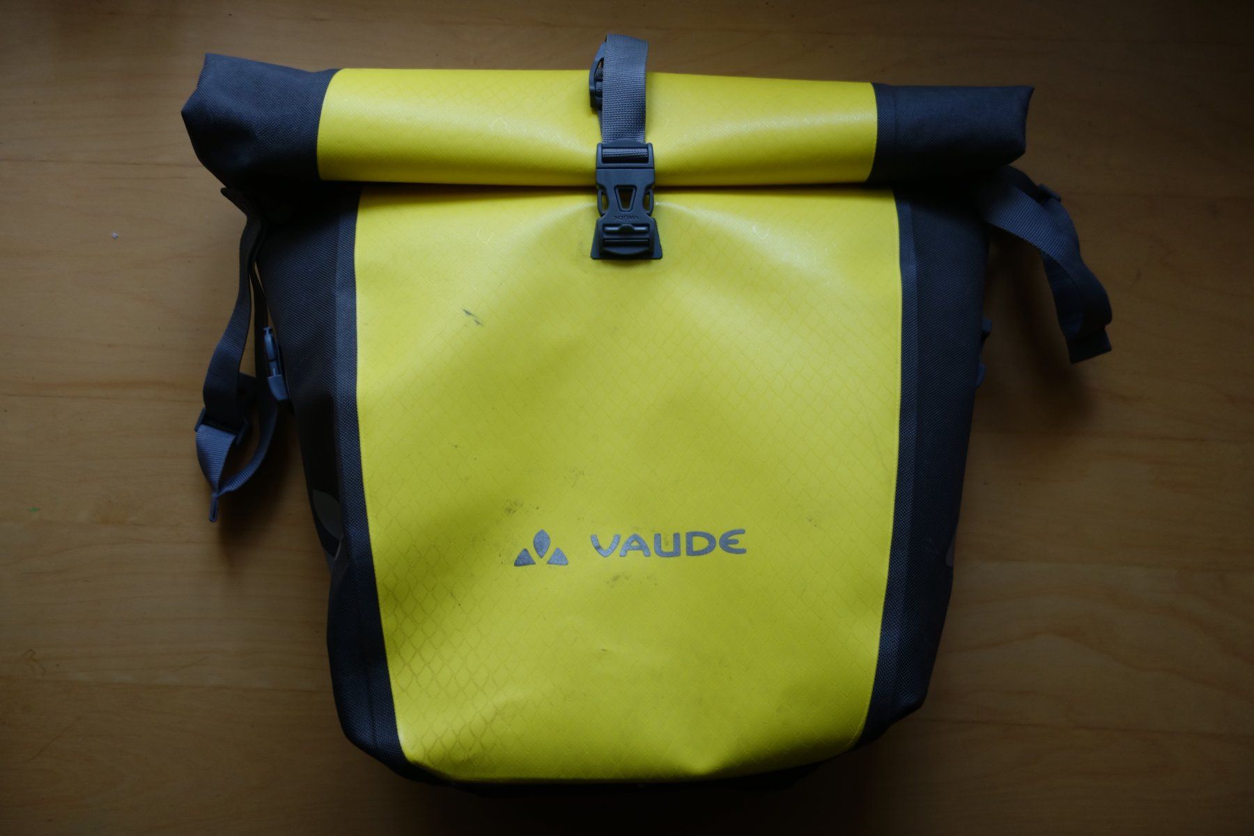 Vaude Sacs: Sacoche arrière de vélo Vaude – D'occasion à Romainmôtier par Iguazu12