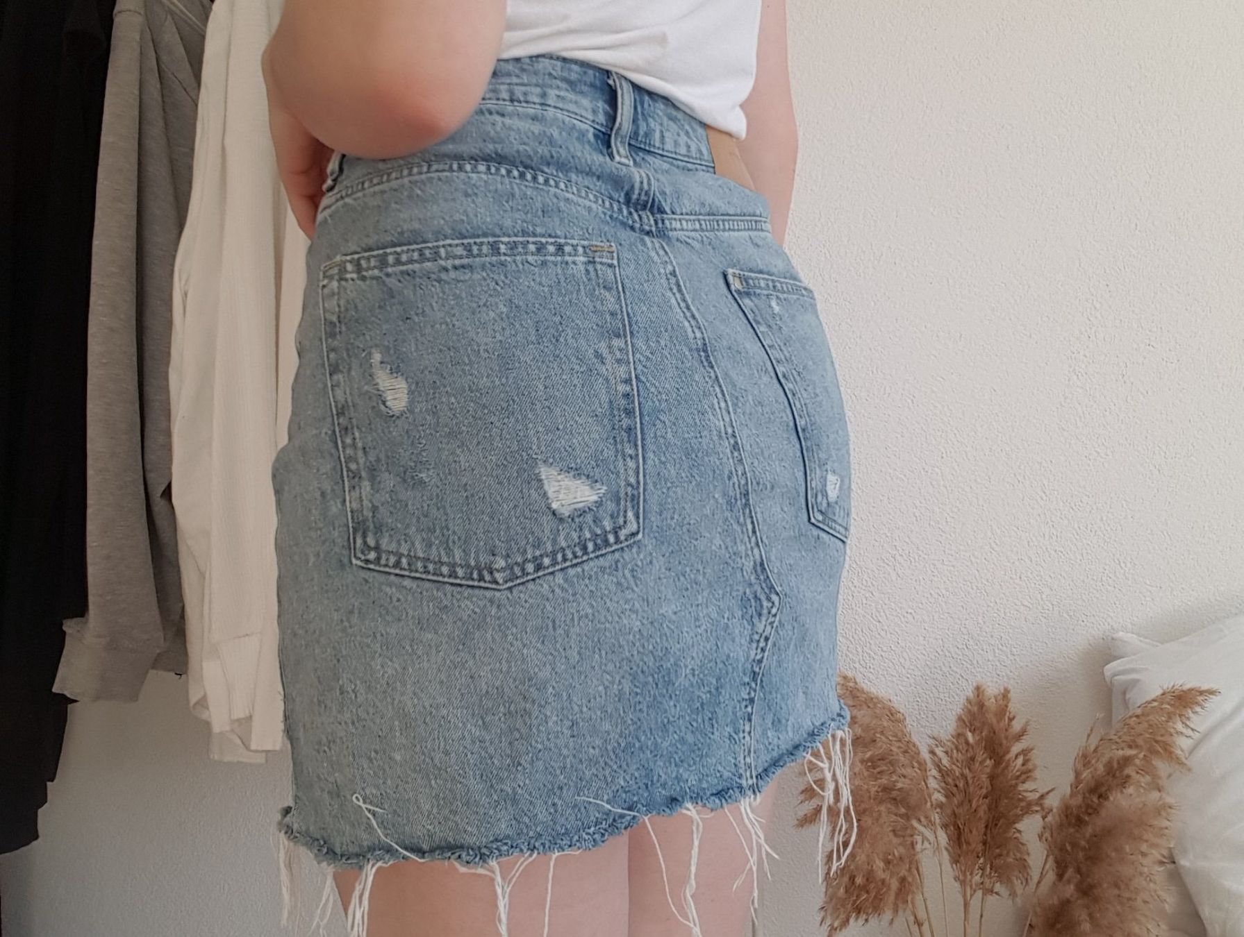 H&M Gonne: blauer Jeansrock Grösse 40 – Usato da Bern venduto da melaniezurbuchen 1