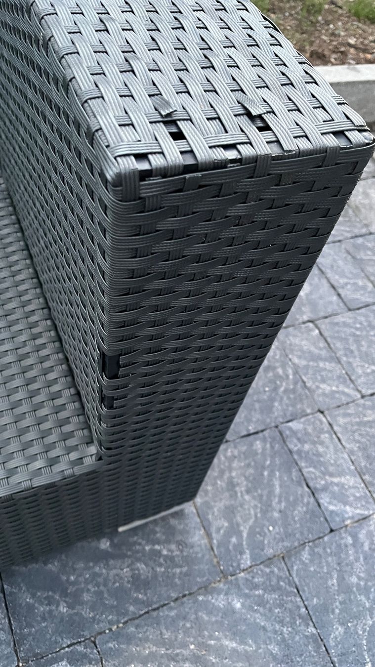 Divani: Rattanlounge grau mit Kissen – Usato da Sulz AG venduto da Zissi31324 3