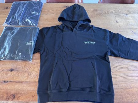 3x Team Legacy Hoodie schwarz Grösse M neuwertiger Zustand