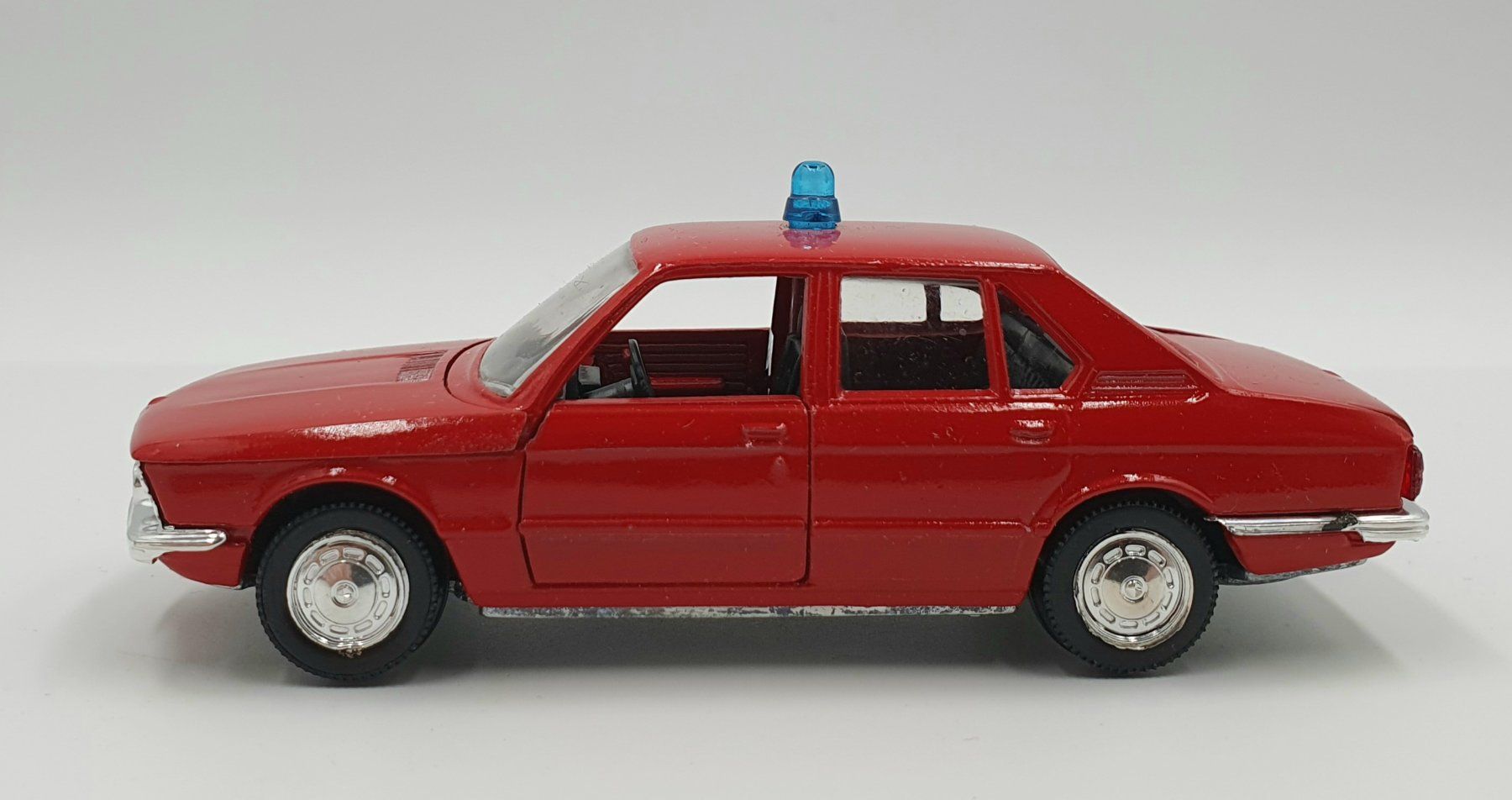 BMW Modellautos: Schuco BMW 520 – Gebraucht aus Rickenbach b. Wil von klassikmarkt.ch