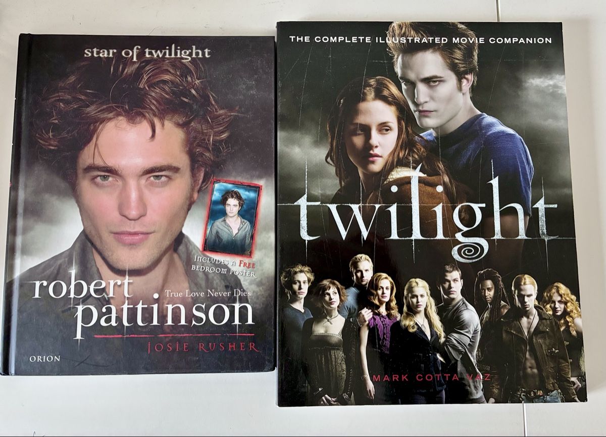 Libri: Twilight Books – Nuovo (secondo la descrizione) da Zollikon venduto da vivienneberger