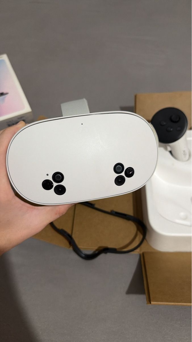 Meta Casque VR: Meta Quest 3S 128 GB – D'occasion à Marly par Lennna 1