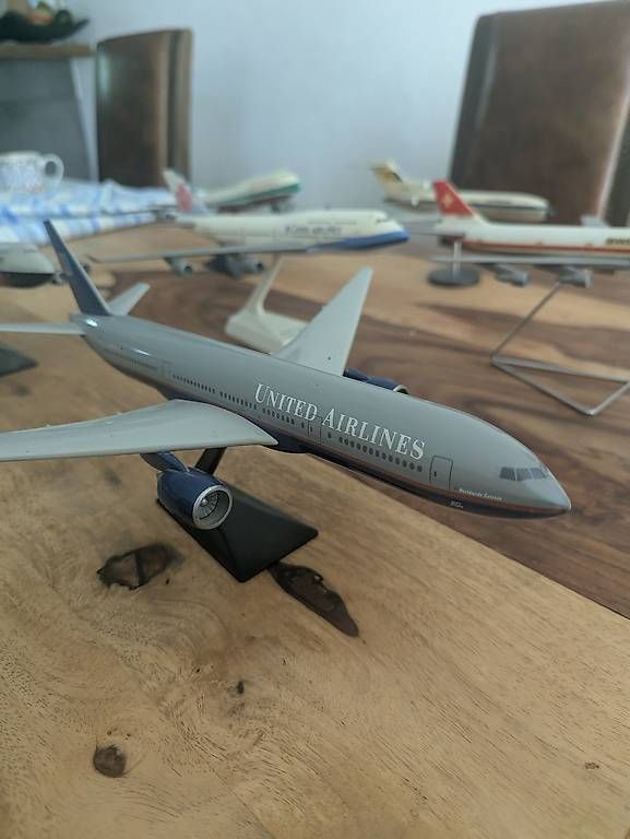 Modellbausätze & Standmodelle: Diverse Modellflugzeuge – Gebraucht aus Kloten von sop_zxc9 1