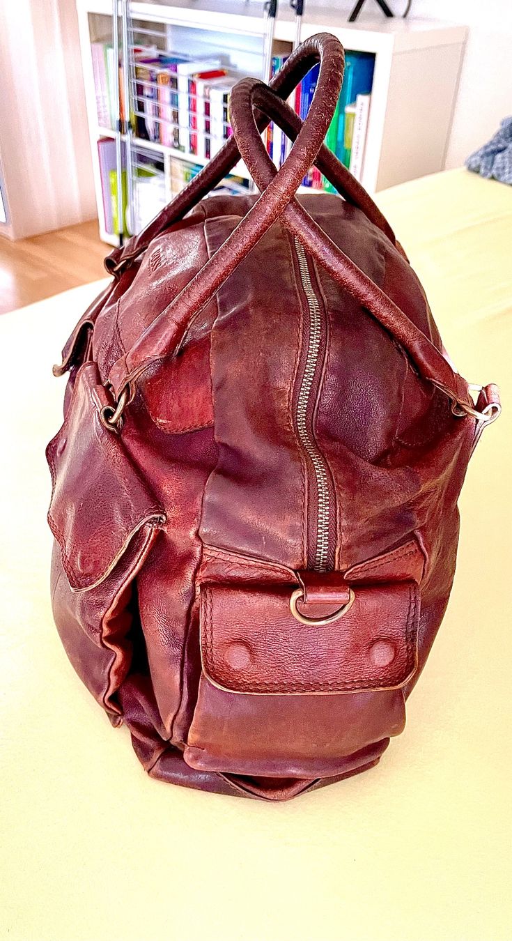Hugo Boss Borse: Hugo Boss men leather bag – Usato da Zürich venduto da Laur29 5