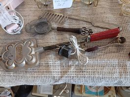 Divers ustensiles pour cuisine vintage 
