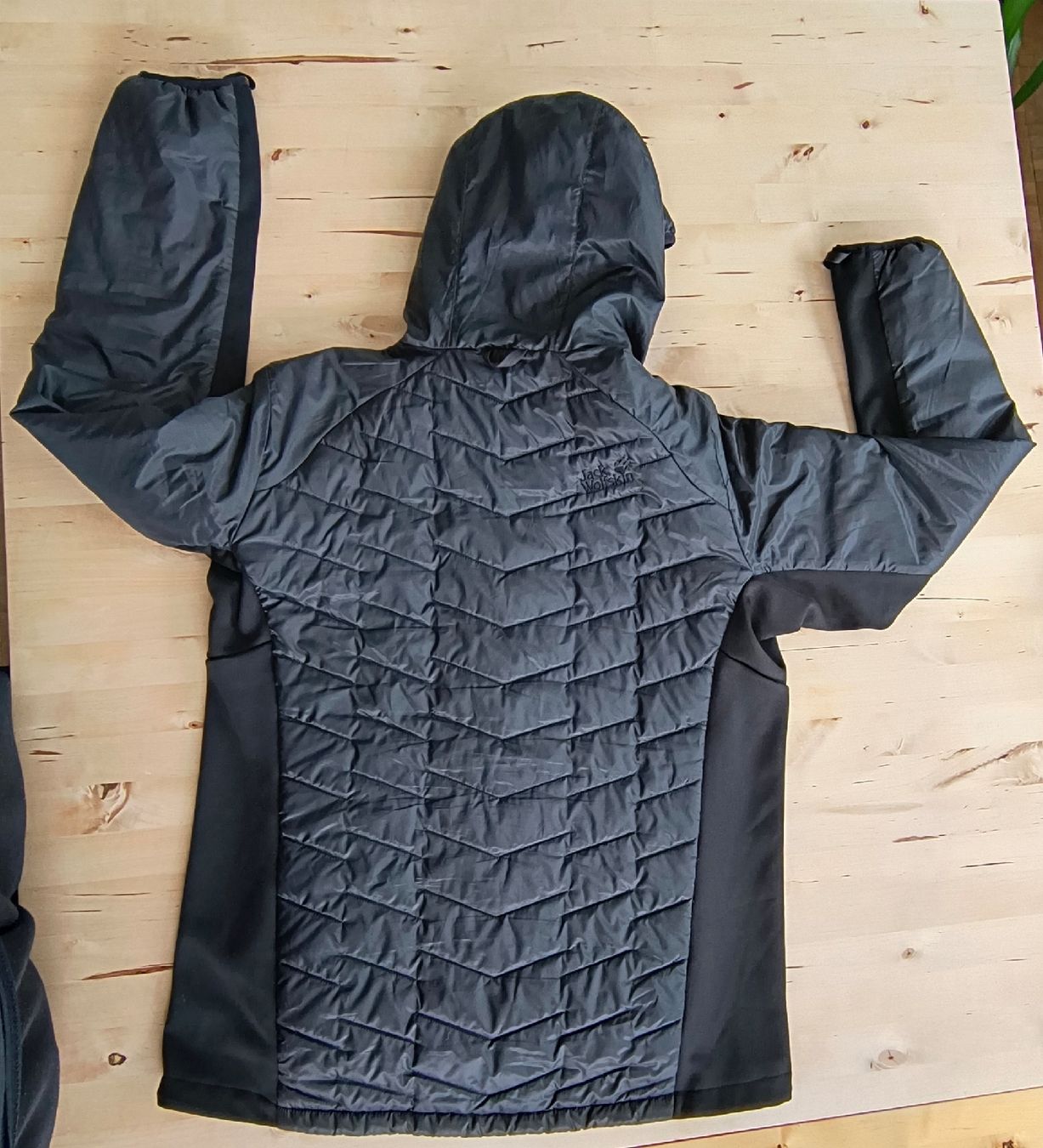 Jack Wolfskin Giacche: Jack Wolfskin Jacke S – Usato da Langendorf venduto da thouwanda 1