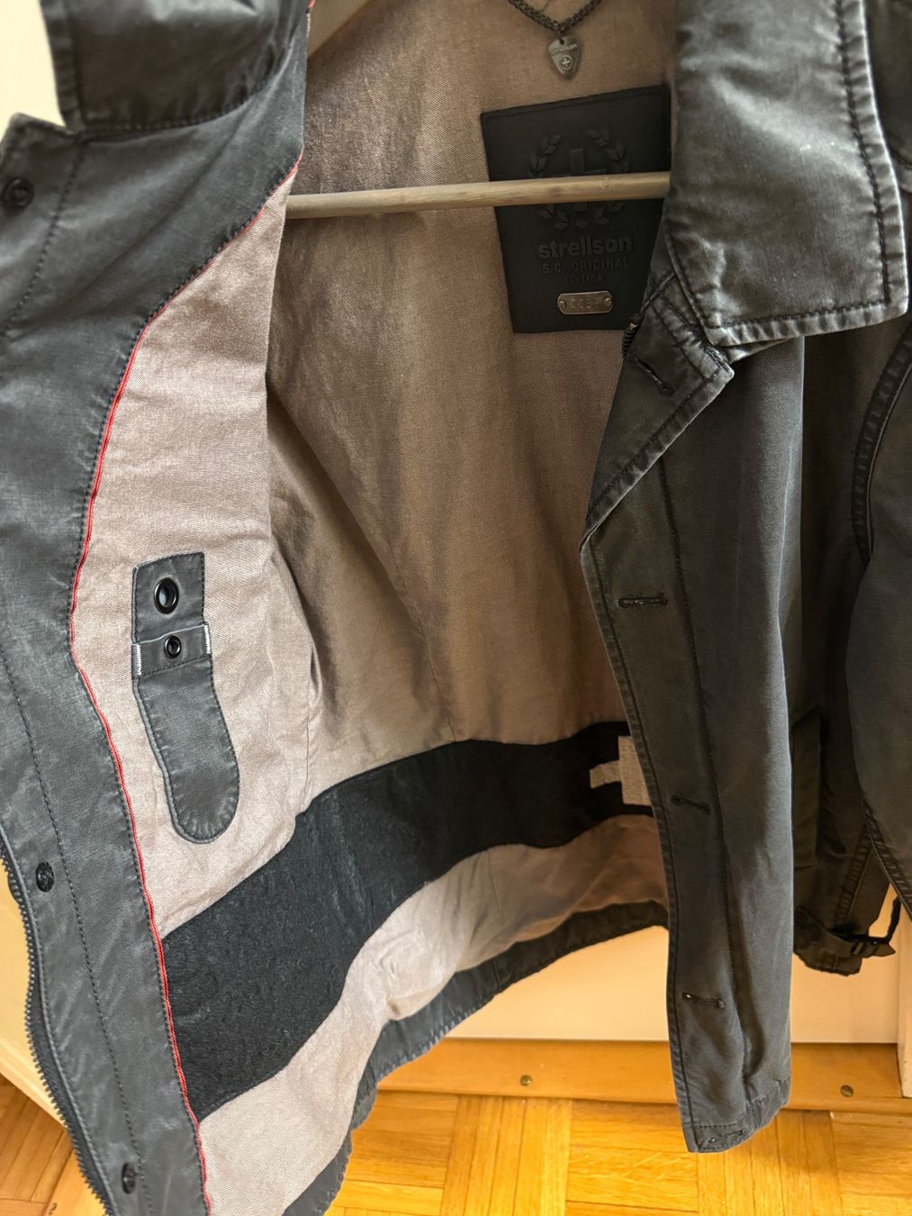 Strellson Giacche: Veste Strellson édition spéciale - taille S (48) – Usato da Genève venduto da Igoreuf 2