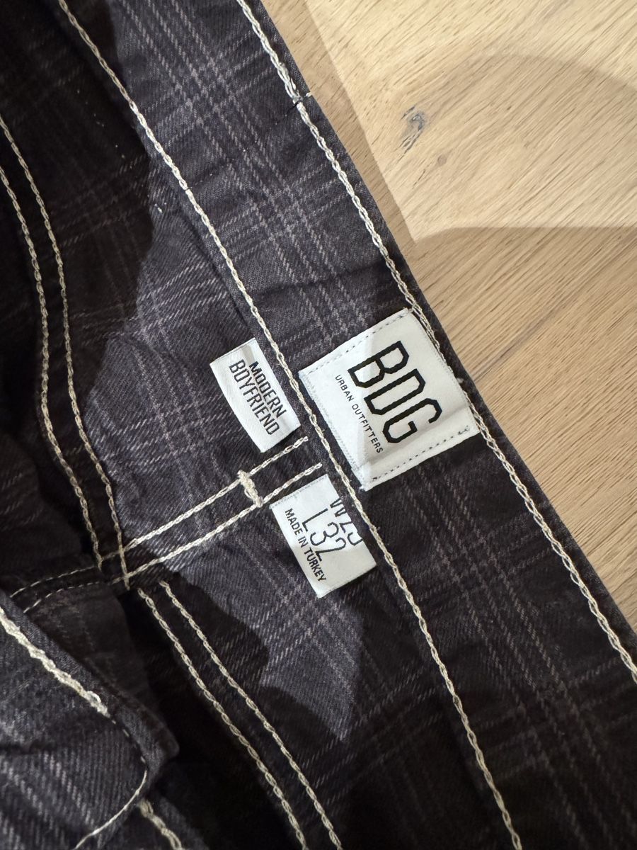 Urban Outfitters Pantaloni: Urban Outfitters Hose – Usato da Gommiswald venduto da mel_5rzv 2