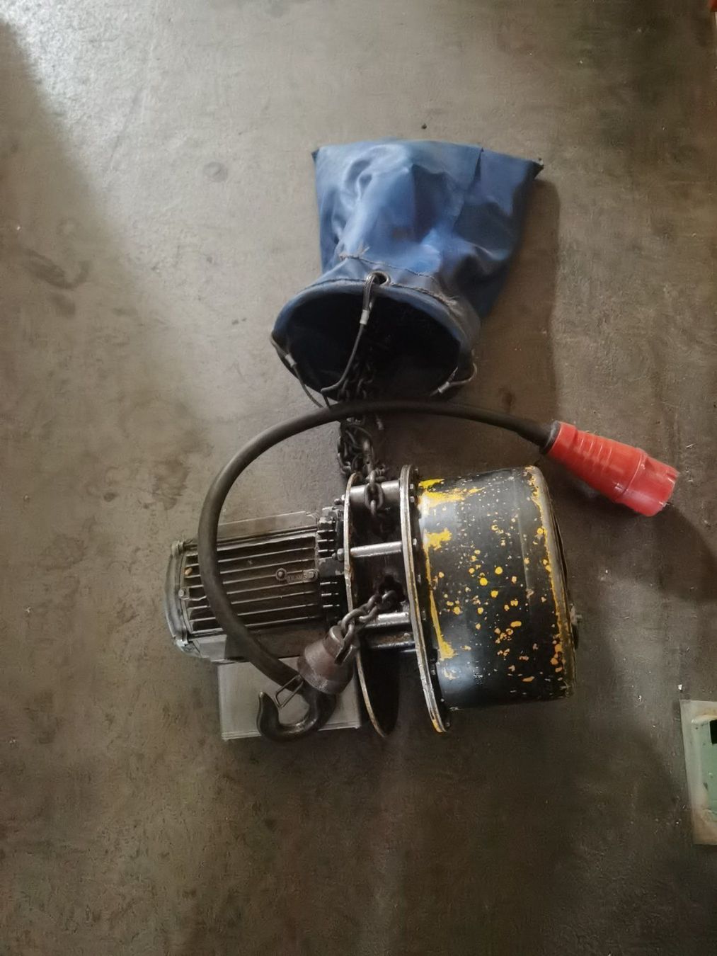 Paranco multiuso: Verlinde Motor 150kg – Usato da Aesch LU venduto da Cubic