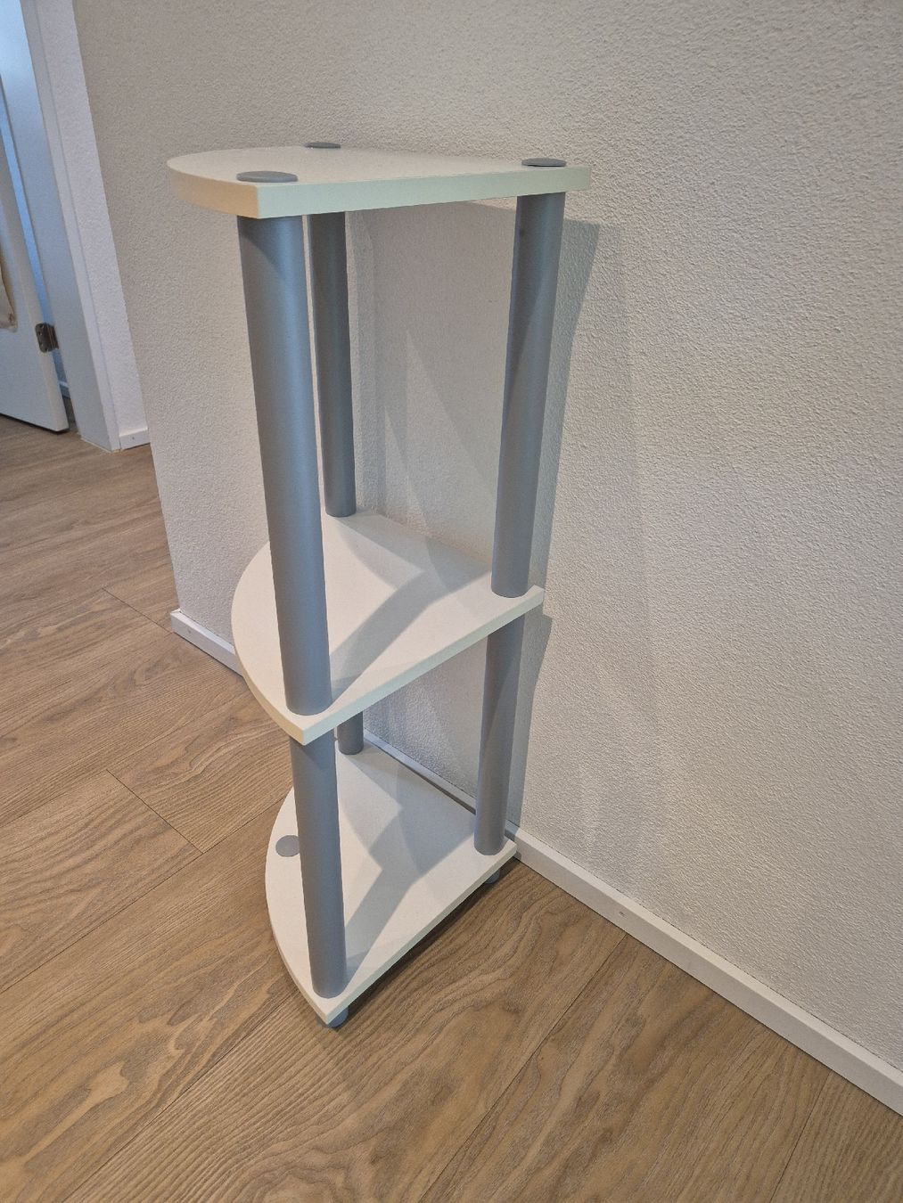 Scaffali: Eckregal 30x30x78cm – Usato da Winkel venduto da fkr_xpw8 1