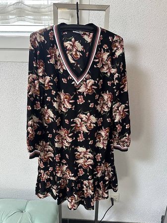 Edles Blumenkleid von Copo da nieve, Gr. 42