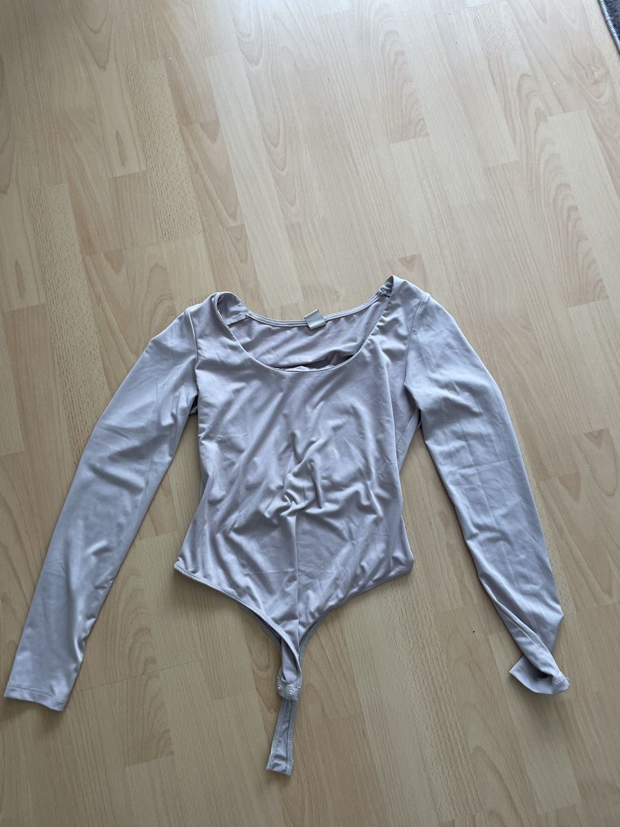 Top: Beiger Langarm Body von Zebra – Usato da Ebikon venduto da van_qg5n