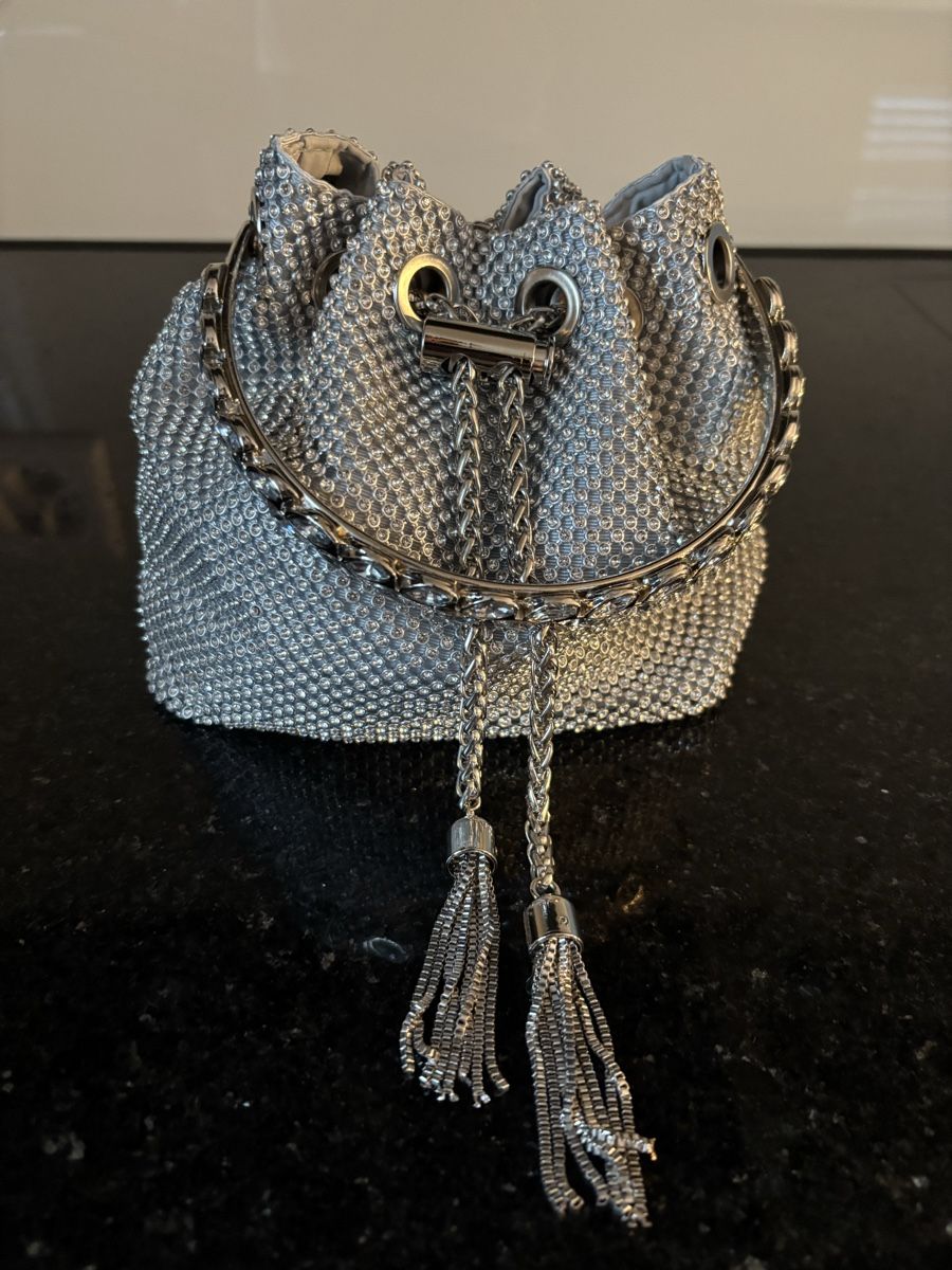 Taschen: Silberne Abendtasche – Gebraucht aus Bülach von can_zsw5 6