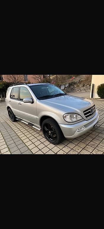 Automobili: Merzedes-Benz ML400 CDI – Usato da Wangen b. Dübendorf venduto da inf_m8sx 1