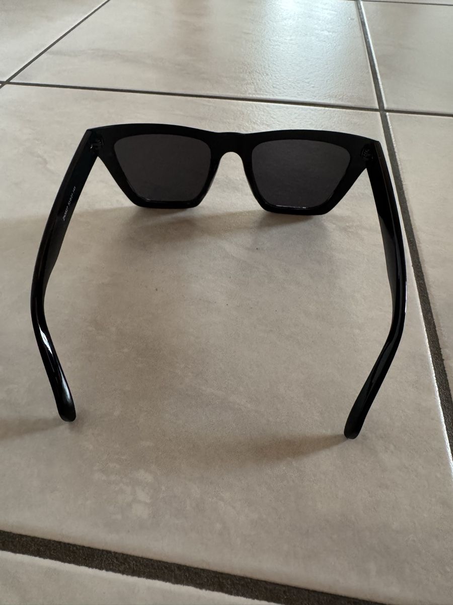 Brillen & Gläser: Sonnenbrille in Schwarz – Neu (gemäss Beschreibung) aus Hergiswil NW von kaufe_bei_kaufmann 2