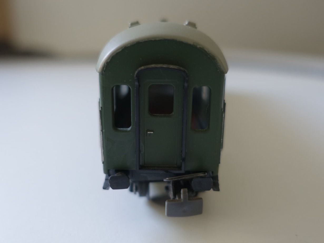 Kleinbahn Modellini di ferrovie: KLEINBAHN No. 383 Schweizer Bahnpostwagen Z4 – Usato da Wallbach venduto da Sarrows 4