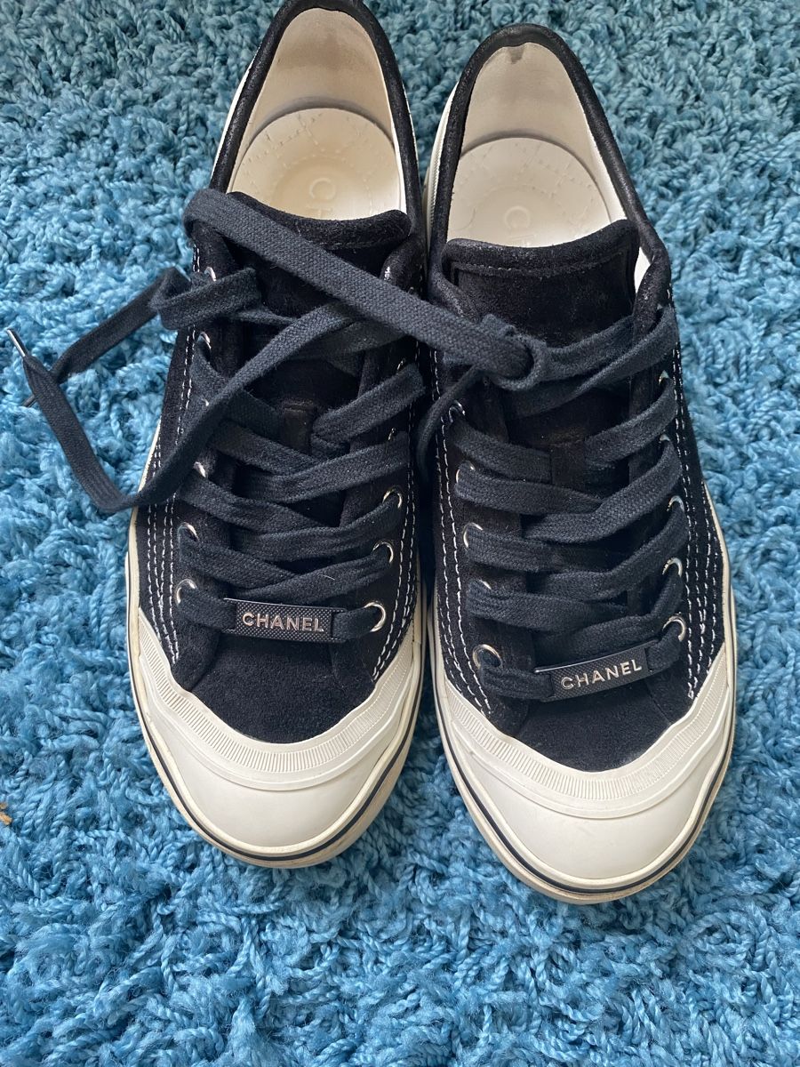 Chanel Scarpe da donna: Chanel Sneakers Size 39 – Usato da Kloten venduto da liu_65tx