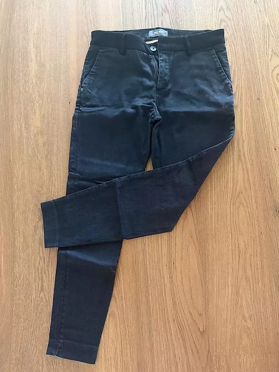 Pantaloni: schwarze Hose – Usato da Volketswil venduto da zjctcler 2