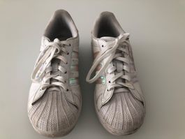 Adidas Turnschuhe Größe 34