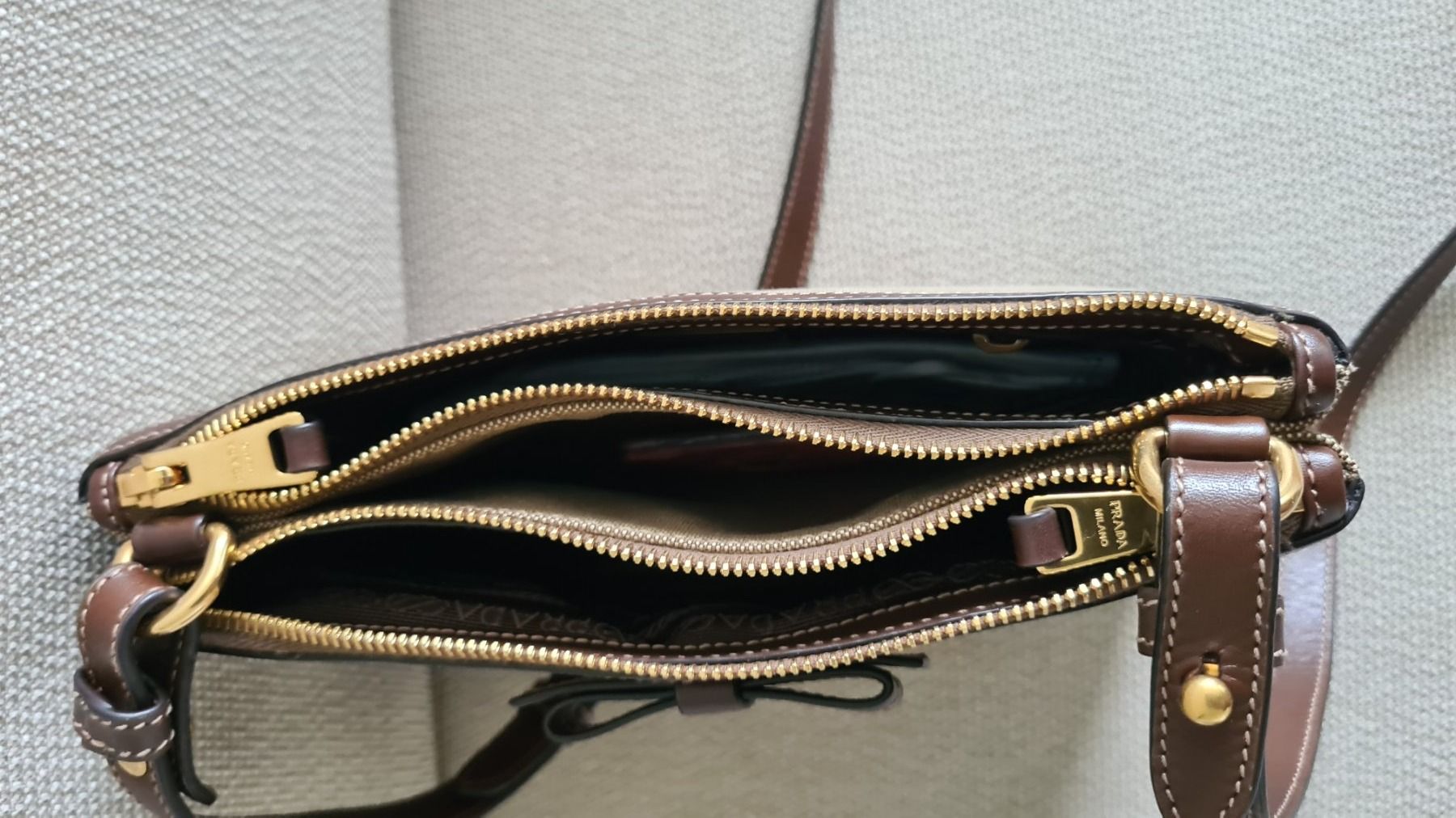 Prada Borse da donna: Prada  klein tasche braun canavas – Usato da Minusio venduto da Ninfa54 1
