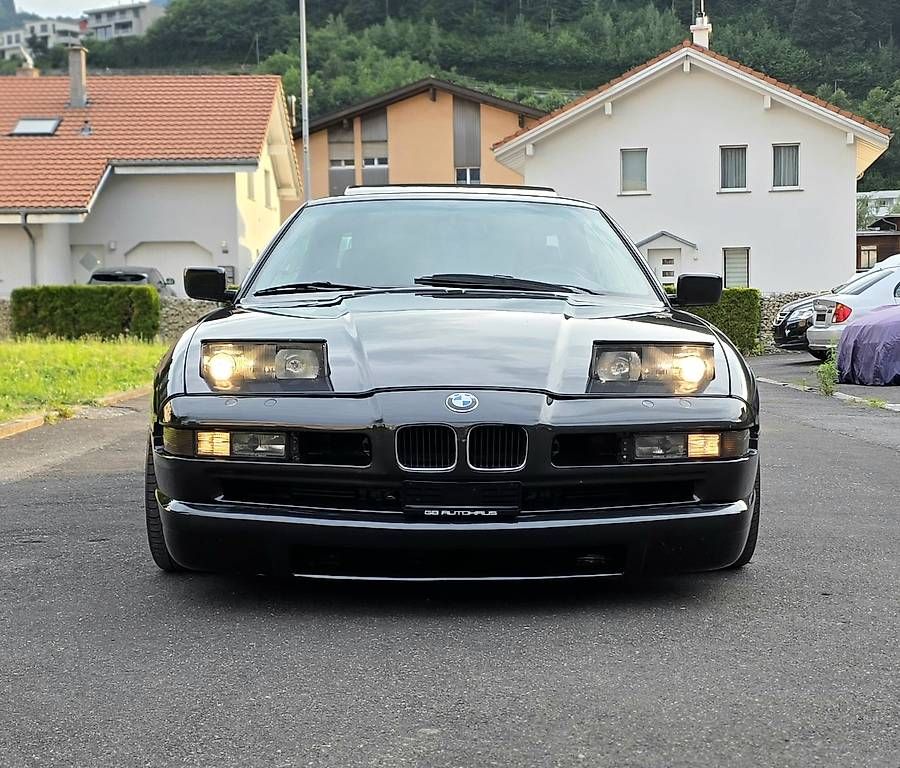 Automobili: BMW 850i V12 CSI Paket  – Usato da Heiligkreuz (Mels) venduto da Beyond-Auto 2