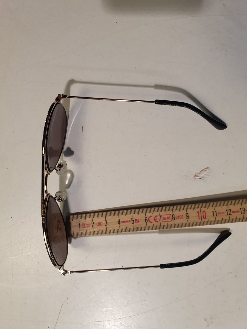 Brillen & Gläser: Kindersonnenbrille Goldrand + UV Schutz – Gebraucht aus Zürich von loosebone 4