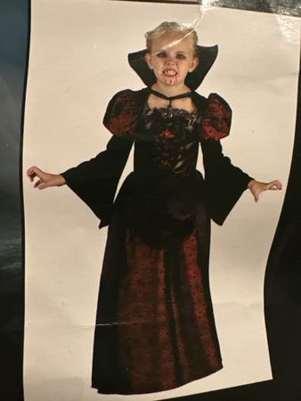 Halloween Kinder Vampir Kostüm mit Hut und Halsschmuck