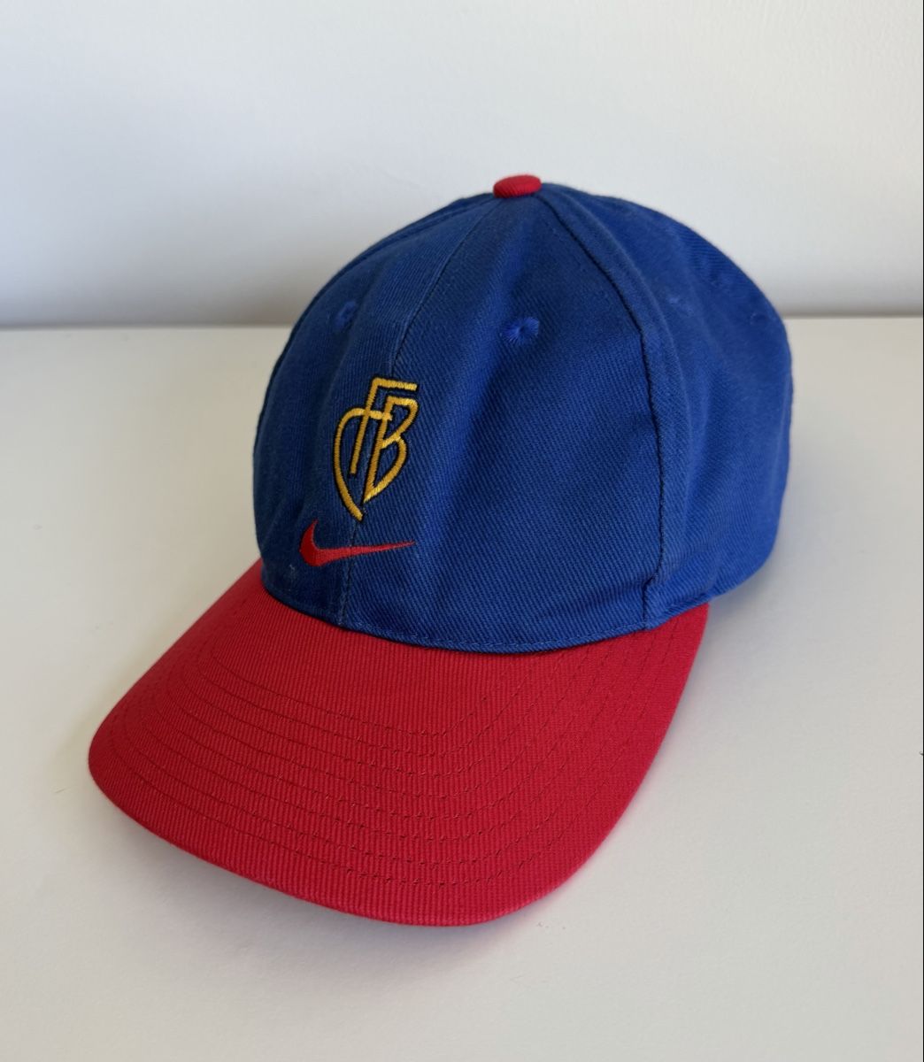 FC Basel Hüte, Mützen & Caps: Fc Basel Nike 90er Jahre Cap Rotblau – Gebraucht aus Füllinsdorf von hae_gt9l 2